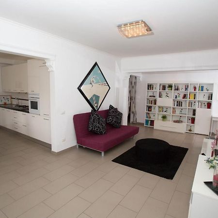 Appia Tourist Apartment Рим Екстер'єр фото